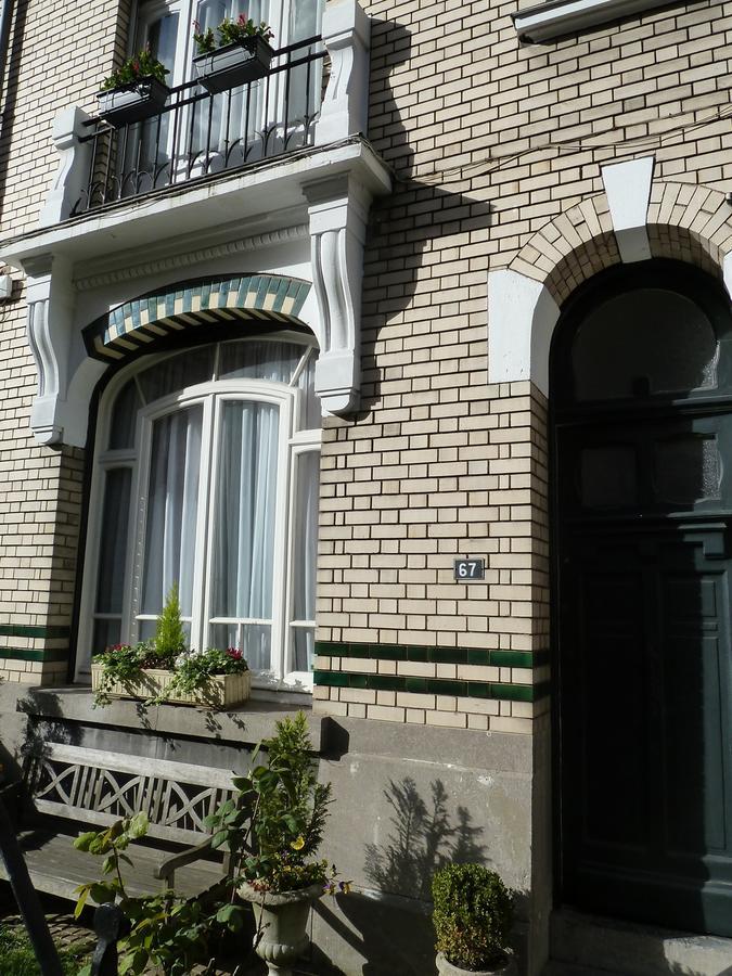 לינה וארוחת בוקר לה מדלן A La Fleur D Oranger - Lille La Madeleine מראה חיצוני תמונה